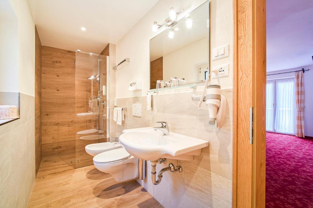 Kedul Lodge Santa Cristina Val Gardena ภายนอก รูปภาพ