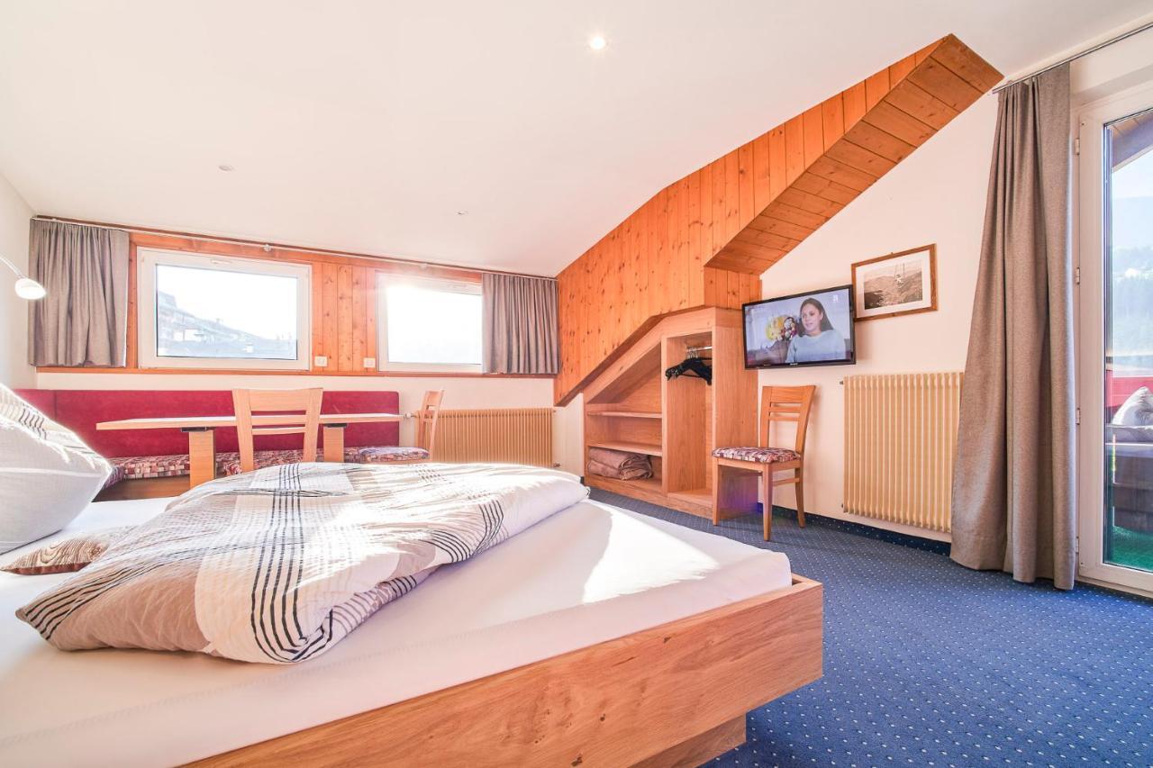 Kedul Lodge Santa Cristina Val Gardena ภายนอก รูปภาพ
